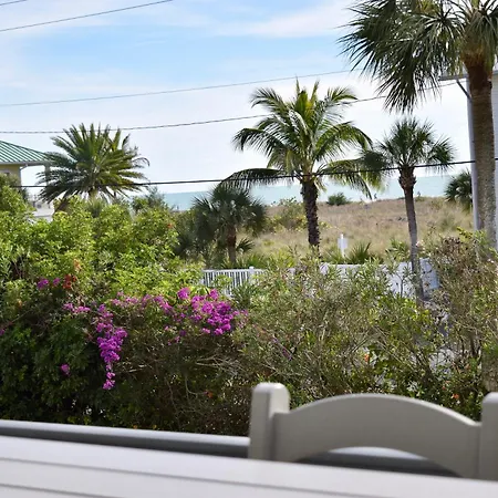 Tivoli By The Sea Apartment